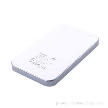 Universal portable power bank for cellphones/tablets, with 8,000mah capacity